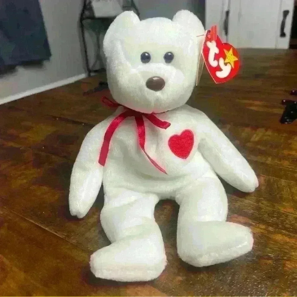 TY Beanie Babies, Valentino, White Valentine Bear with Red heart. Misprinted tag